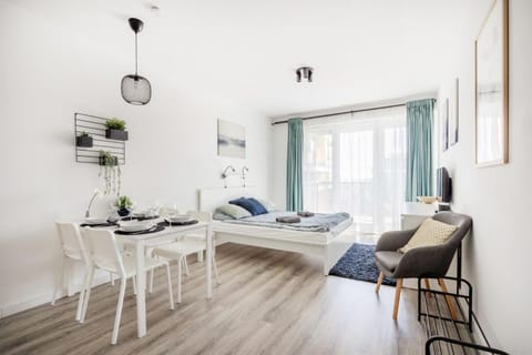 Bed, Living room, Dining area
