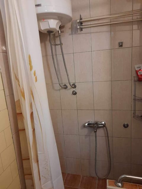 Sobe Aerodrom Campground/
RV Resort in Belgrade