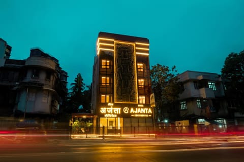 Property building, Night, Location