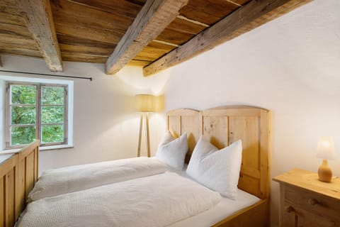 Property building, Living room, Bedroom