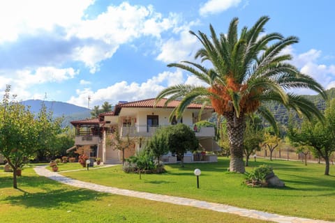 Property building, Garden