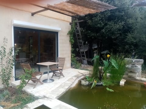 Villa Mirabelle Apartment in Uzes