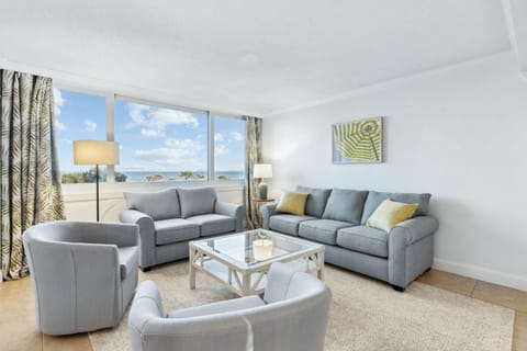 Living room, Sea view