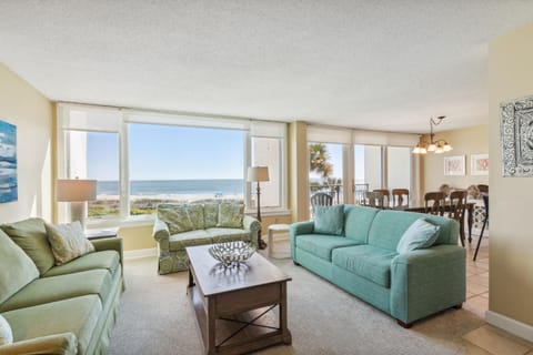 Living room, Sea view