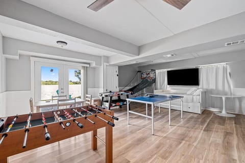 The Roller Coaster River Retreat House in Tampa