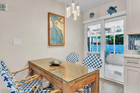 Seaduction AMI A condo Apartment in Holmes Beach