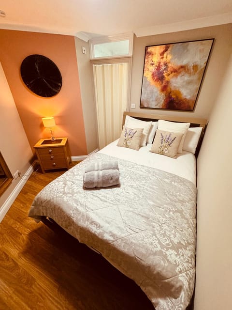 Garden Place Apartment in Wales