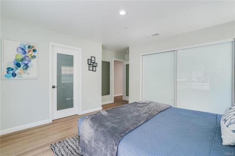 Salt Water Pool Over Look Rocky Mountain View House in Sierra Madre