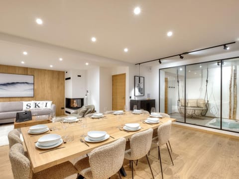 Appartement spacieux avec Jacuzzi à Courchevel - FR-1-563-143 Apartment in Saint-Bon-Tarentaise