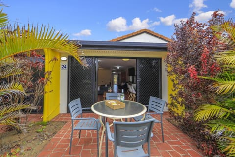 Patio, Garden