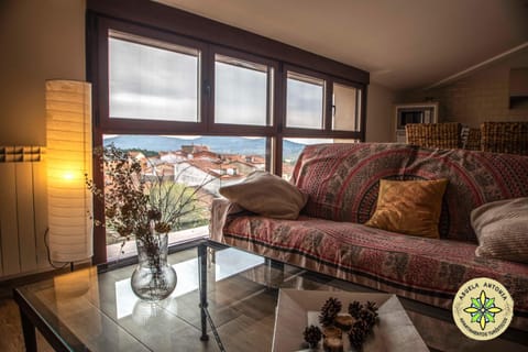 Natural landscape, Living room, Mountain view