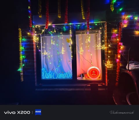 Free Car Park and walk to COOP, Etihad , Piccadilly,Free Snacks No Entry without valid photo id proof Vacation rental in Manchester