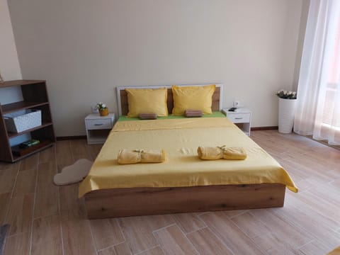 Krimski Apartment - Free Private Parking Apartment in Varna