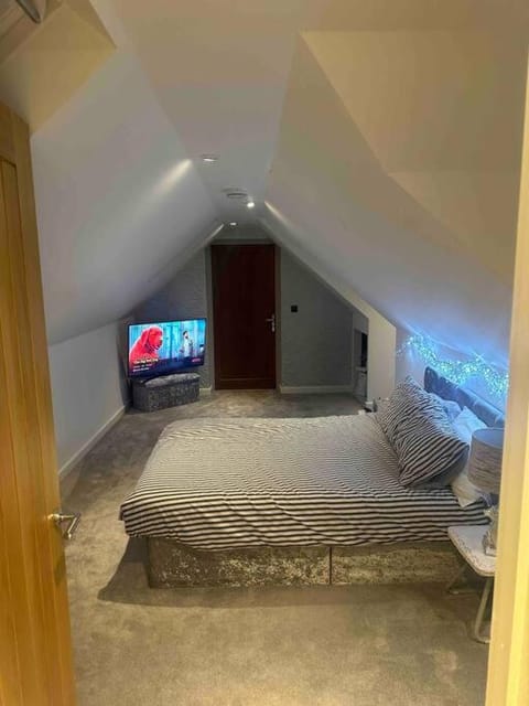 Cozy 1 bed Urban Haven Apartment in Charnwood