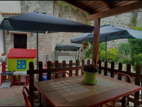Patio, Garden