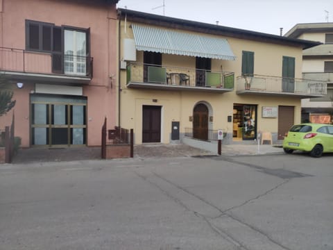 Casa ValeMar piano terra, un'oasi in città Apartment in Arezzo