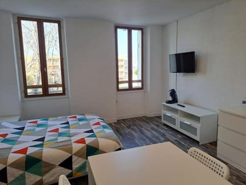 BudgetBnb 282, studio centre-ville Apartment in La Seyne-sur-Mer