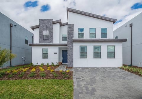 Property building, Parking