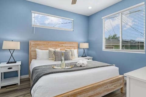 Saratoga Sunset - Rooftop - Sleek - Walk to Beach House in Ocean Beach