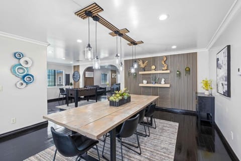 Central Location Family Size Home House in Rosemead