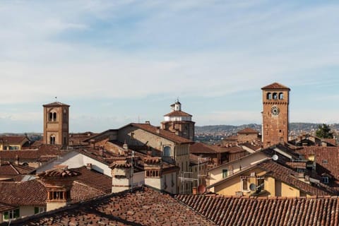 Casa No.Na - Attico panoramico a Cherasco Apartment in Liguria