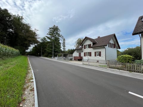 Property building, Street view
