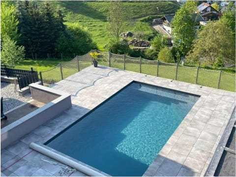 Balcony/Terrace, Swimming pool