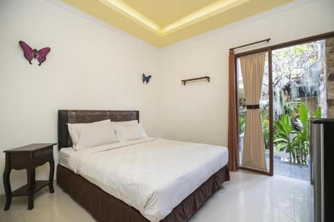 Bed, Balcony/Terrace, Photo of the whole room, Bedroom