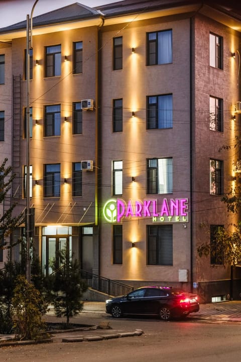 Property building, Facade/entrance, Sunset