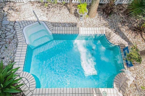 Tequila Sunrise House in Pensacola Beach