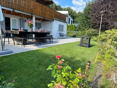 Property building, Patio, Garden, Balcony/Terrace