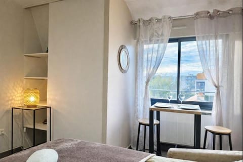 studio calme et cozy avec parking privé Apartment in Montbéliard