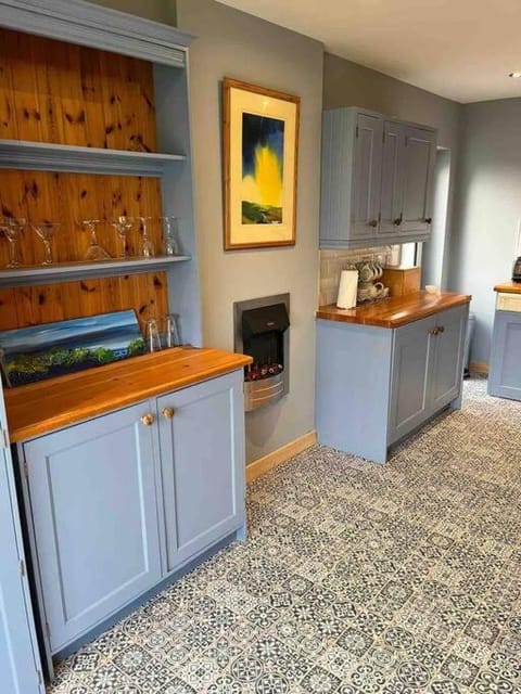 Castle View Suite Apartment in County Sligo