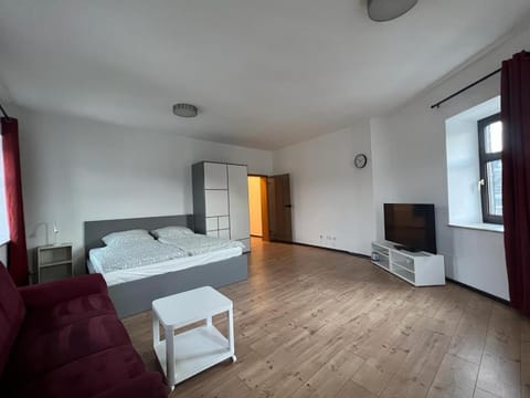 City Appartement A zur ewigen Lampe dritte Etage Apartment in Brühl
