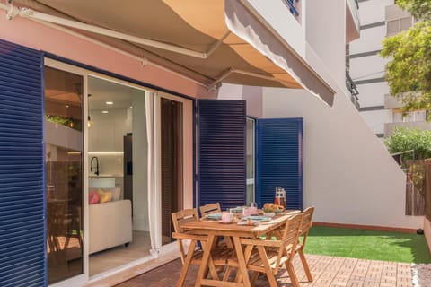 Balcony/Terrace, Dining area