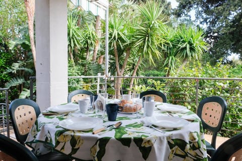 Balcony/Terrace, Dining area