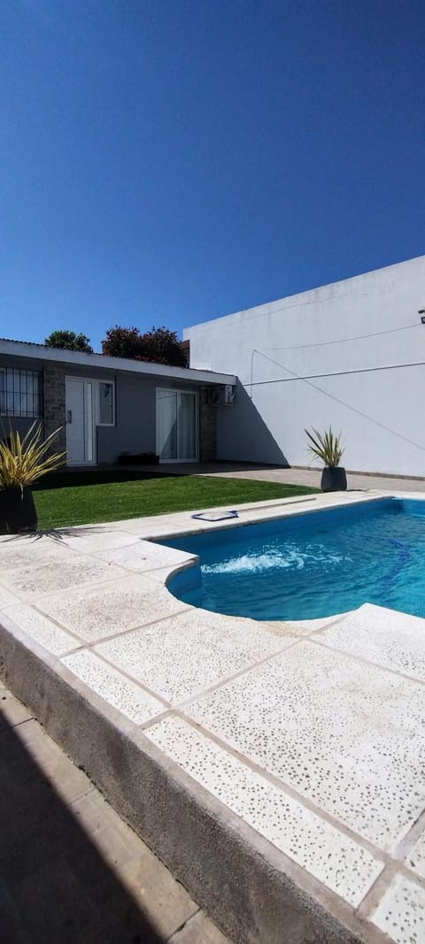 Garden, Swimming pool, Swimming pool