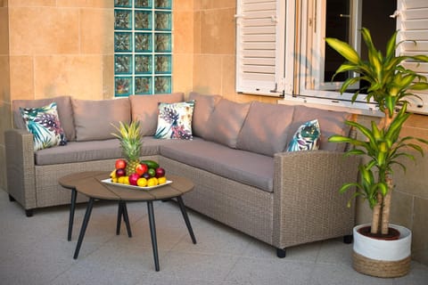 Balcony/Terrace, Seating area