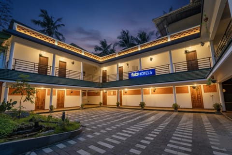 Property building, Night