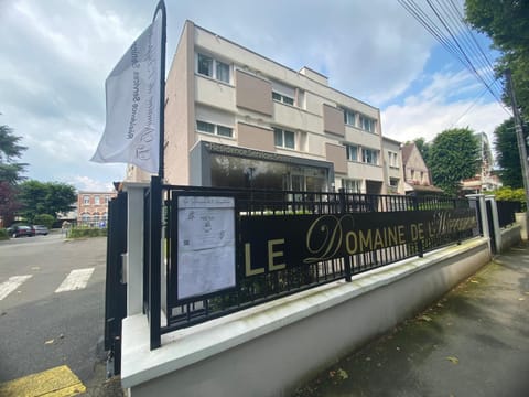 Les Appartements de l'Hippodrome Apartment in Lille