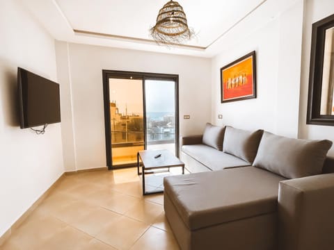 TV and multimedia, Seating area