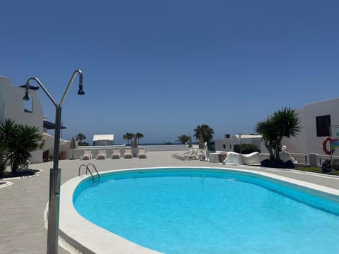 Sea view with direct access to boulevard Apartment in Puerto del Carmen