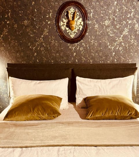 Nest Loft and Cellar Apartment in Novara