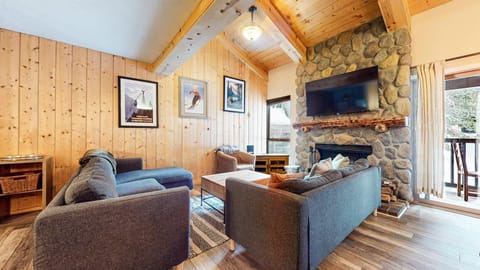 Chamonix #64 condo Apartment in Mammoth Lakes