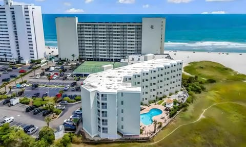 Property building, Bird's eye view, Beach