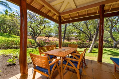 Patio, Garden, Dining area, Garden view