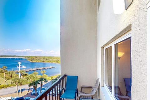 Pinnacle Port #311 House in Sunnyside