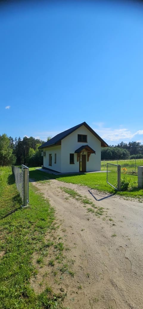 Property building, Spring, Day, Natural landscape