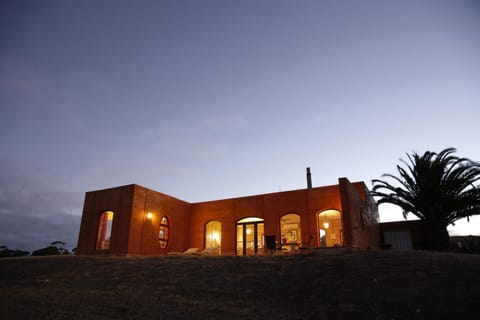 Facade/entrance, Bird's eye view, On site