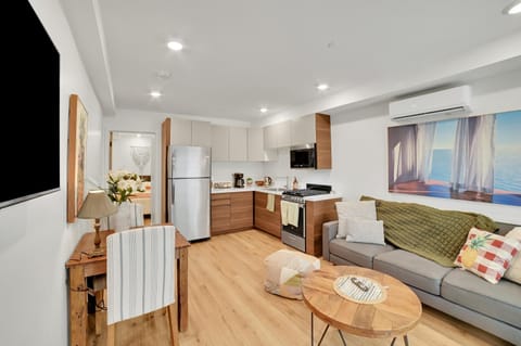 Living room, kitchen